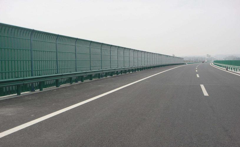 <a href=http://www.fengyiwang.cn/news_article?news_id=140>高速公路聲屏障</a>